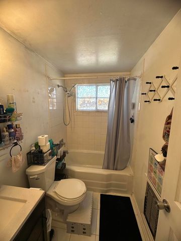 2705 Georgia Street NE, Albuquerque, NM 87110