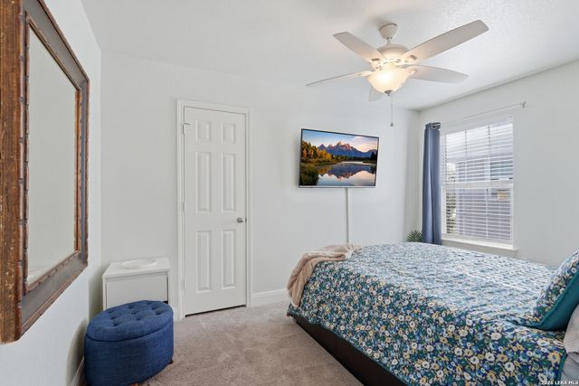 5727 Midcrown, San Antonio, TX 78218