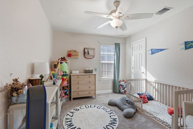 5727 Midcrown, San Antonio, TX 78218