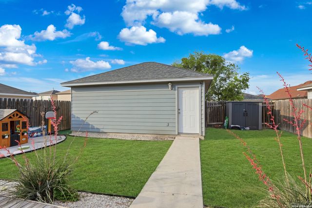 5727 Midcrown, San Antonio, TX 78218