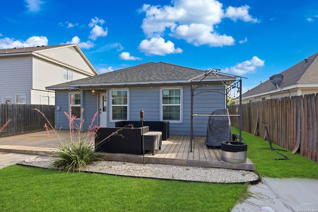 5727 Midcrown, San Antonio, TX 78218