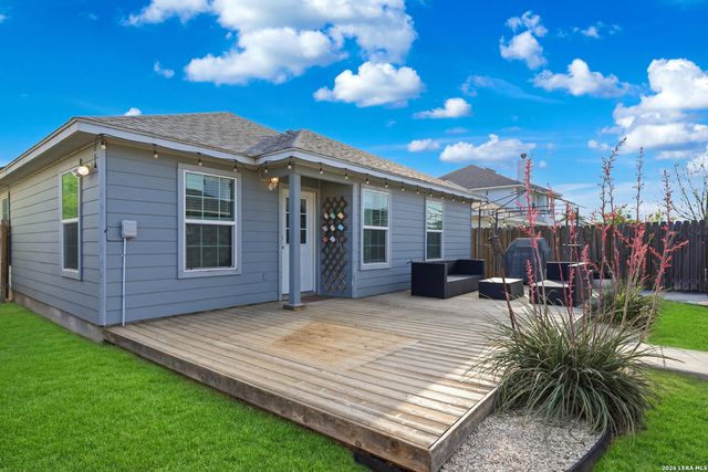 5727 Midcrown, San Antonio, TX 78218