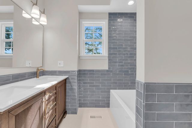 702 S Greenwood Avenue, Chattanooga, TN 37404