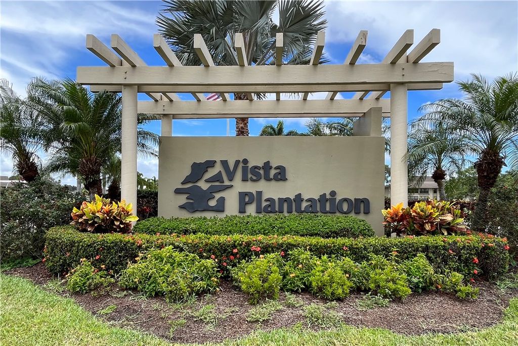 31 Plantation Drive 203, Vero Beach, FL 32966