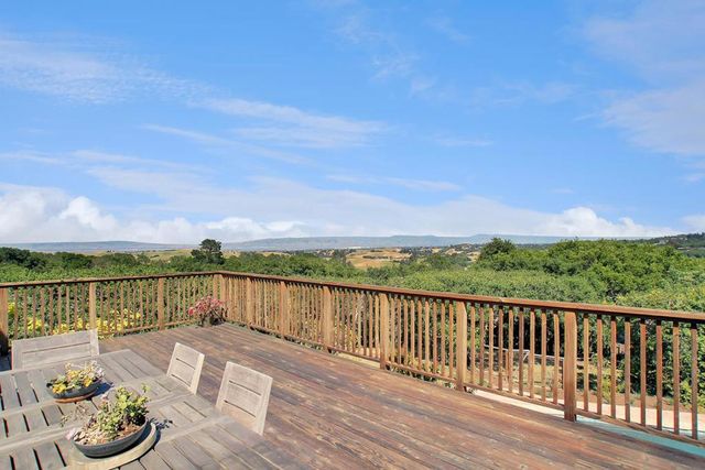 415 Golden Oak Drive, Portola Valley, CA 94028