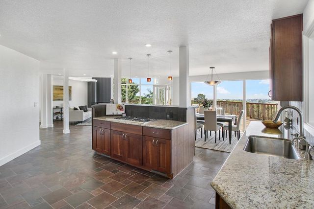 415 Golden Oak Drive, Portola Valley, CA 94028