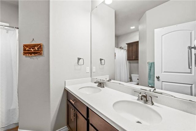7822 Rancho Vista Blvd E, Corpus Christi, TX 78414