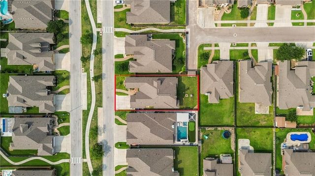 7822 Rancho Vista Blvd E, Corpus Christi, TX 78414