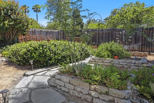 1001 Ontario St, Escondido, CA 92025