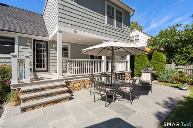 717 Riverside Drive, Fairfield, CT 06824