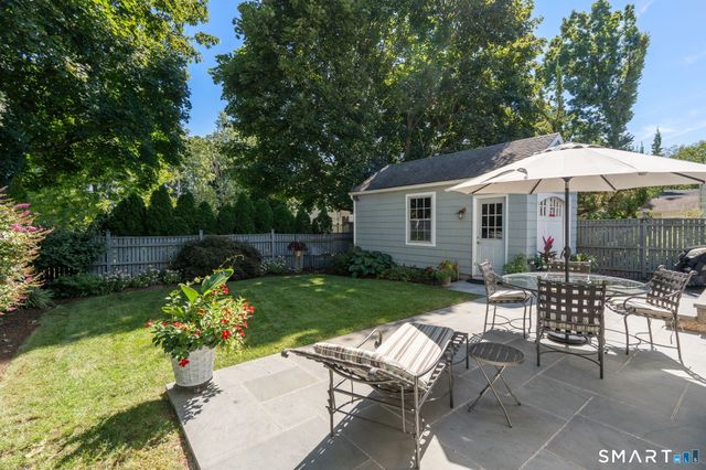 717 Riverside Drive, Fairfield, CT 06824