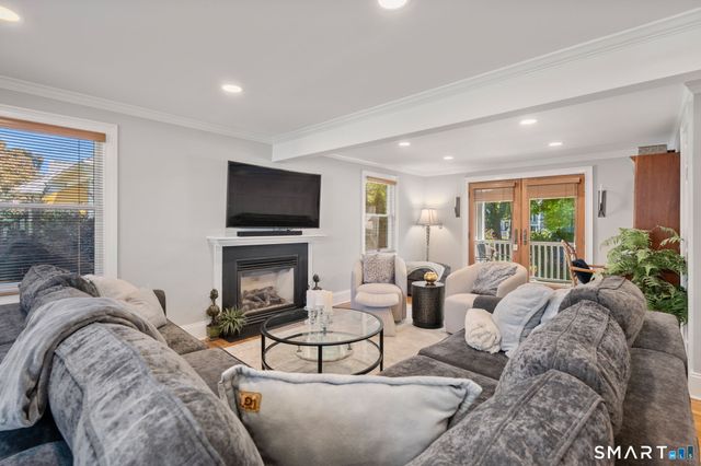 717 Riverside Drive, Fairfield, CT 06824