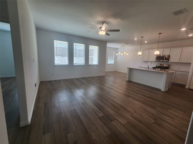 3005 Sovereignty Drive, Denton, TX 76207