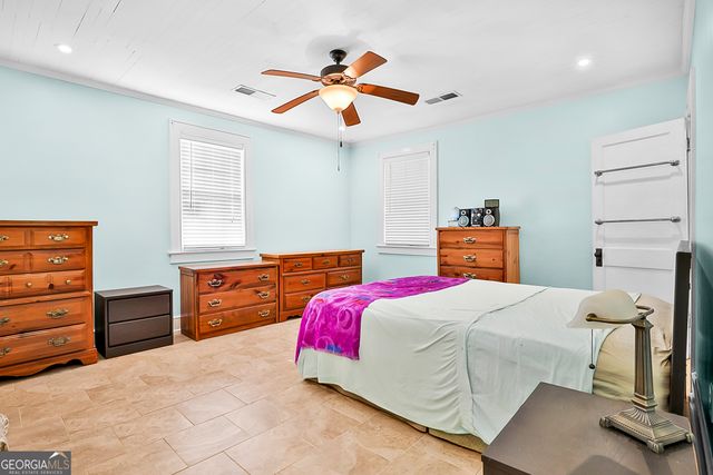 80 Spring Street, Newnan, GA 30263