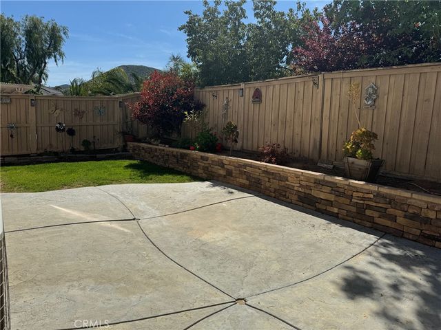 32585 Winterberry, Lake Elsinore, CA 92532