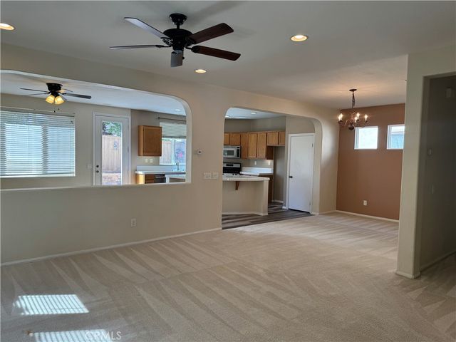 32585 Winterberry, Lake Elsinore, CA 92532