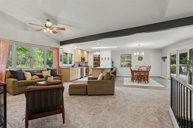 6028 Manorwood Drive, Kalamazoo, MI 49009