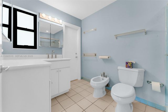 10020 SW 102nd Ave Rd, Miami, FL 33176