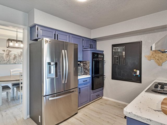 108 Sunview Street, Sunnyvale, TX 75182