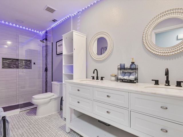 108 Sunview Street, Sunnyvale, TX 75182