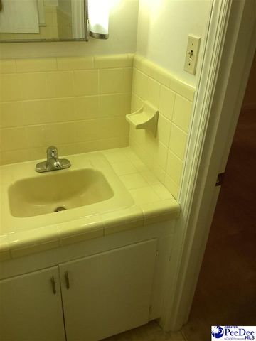 429 S Wallace Rd, Florence, SC 29506