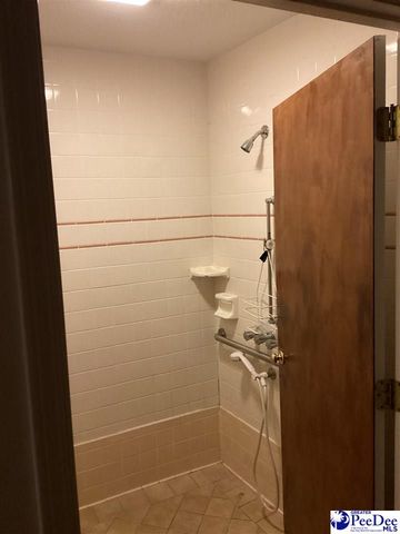 429 S Wallace Rd, Florence, SC 29506