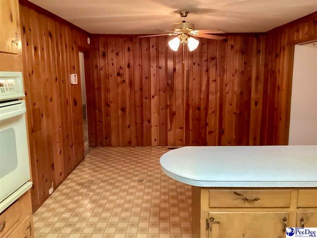 429 S Wallace Rd, Florence, SC 29506