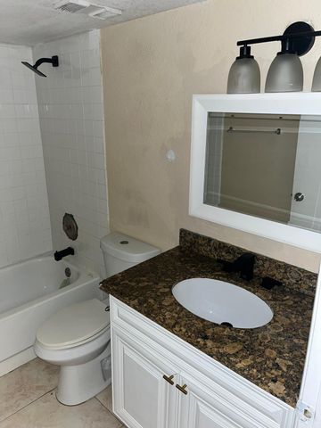 1561 Windorah Way F, West Palm Beach, FL 33411