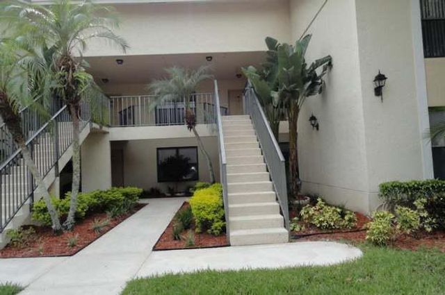 1561 Windorah Way F, West Palm Beach, FL 33411