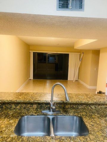 1561 Windorah Way F, West Palm Beach, FL 33411