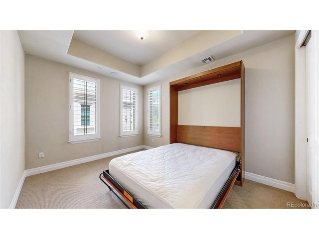 150 S Madison St 207, Denver, CO 80209