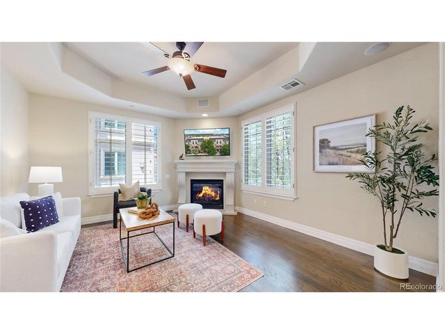 150 S Madison St 207, Denver, CO 80209
