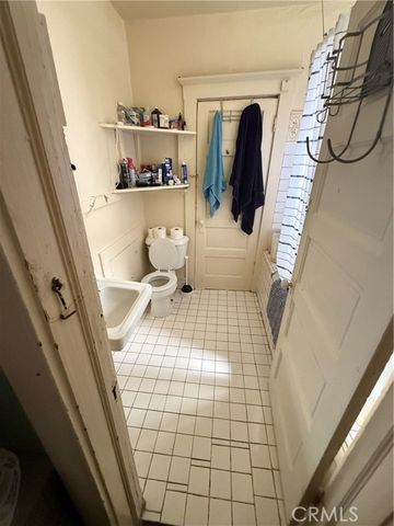 415 Euclid Avenue, Los Angeles, CA 90063