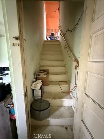 415 Euclid Avenue, Los Angeles, CA 90063