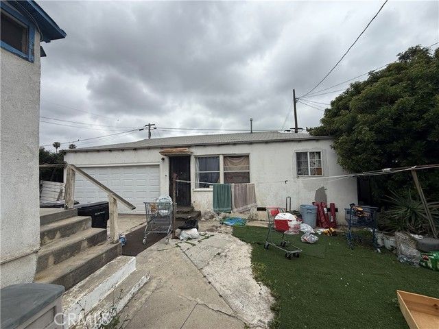 415 Euclid Avenue, Los Angeles, CA 90063