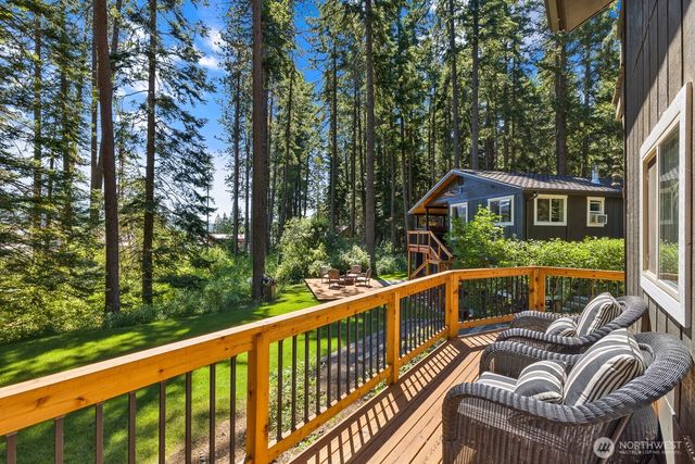 661 W Pacific Avenue, Ronald, WA 98940