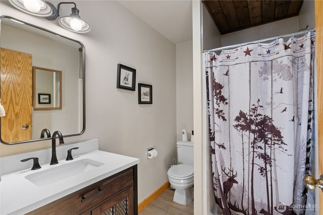 661 W Pacific Avenue, Ronald, WA 98940