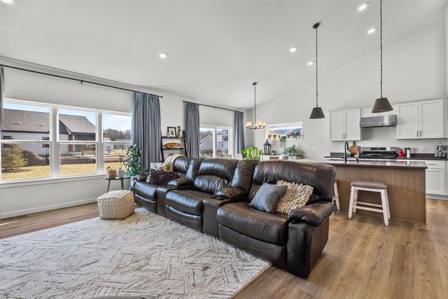 6630 Ramshorn Drive, Deforest, WI 53532