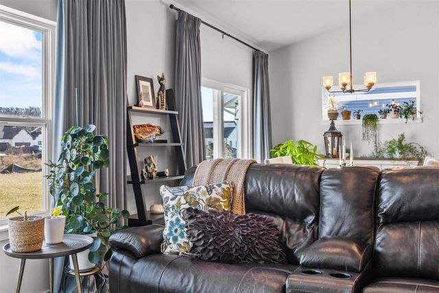 6630 Ramshorn Drive, Deforest, WI 53532