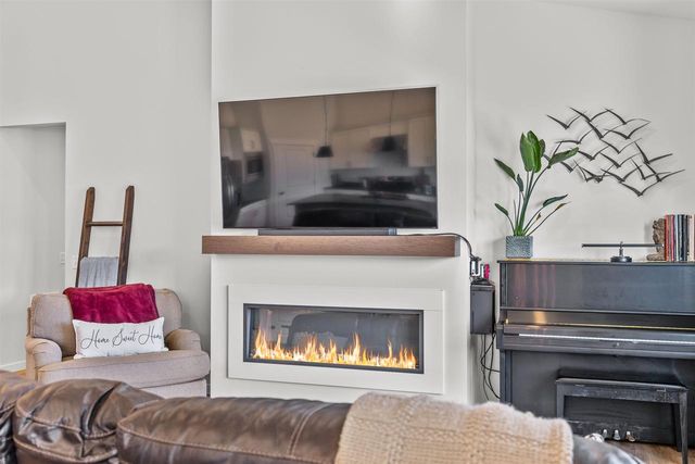 6630 Ramshorn Drive, Deforest, WI 53532