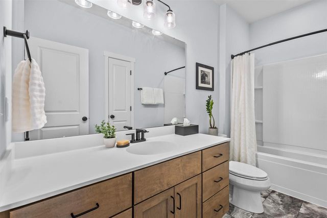 6630 Ramshorn Drive, Deforest, WI 53532