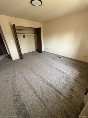 510 Montrose Avenue 6, Royal Oak, MI 48073