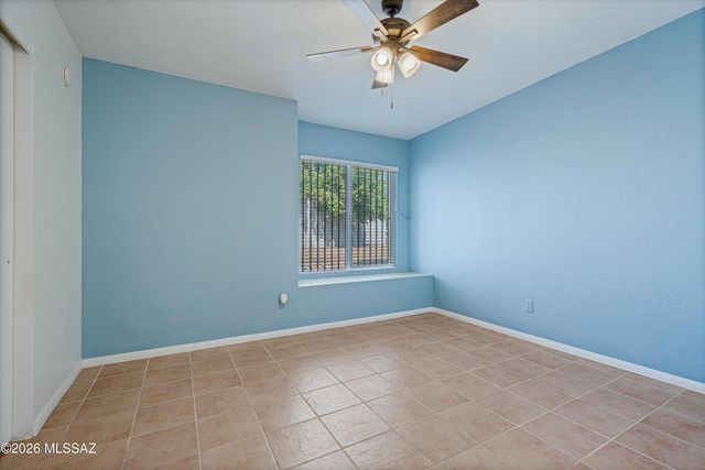 6373 N Willowhaven Drive, Tucson, AZ 85704