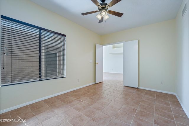 6373 N Willowhaven Drive, Tucson, AZ 85704