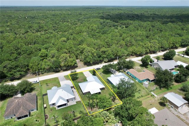 8386 106th Avenue, Vero Beach, FL 32967