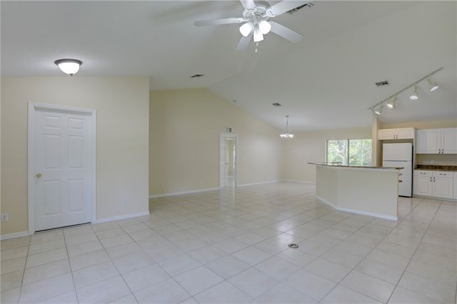 8386 106th Avenue, Vero Beach, FL 32967