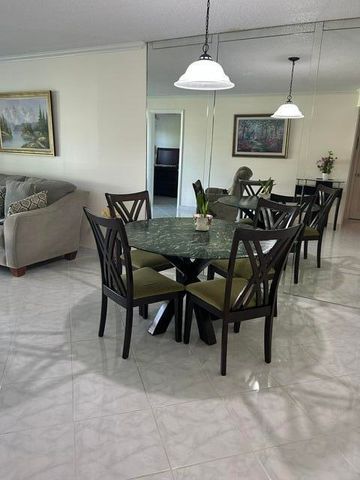 8020 N Sunrise Lakes Drive W 111, Sunrise, FL 33322