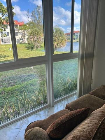 8020 N Sunrise Lakes Drive W 111, Sunrise, FL 33322