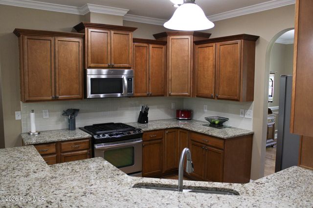 3700 South Bend Road, Winterville, NC 28590