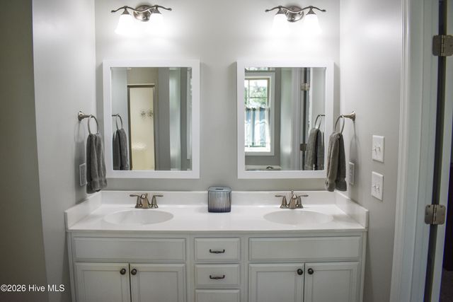 3700 South Bend Road, Winterville, NC 28590